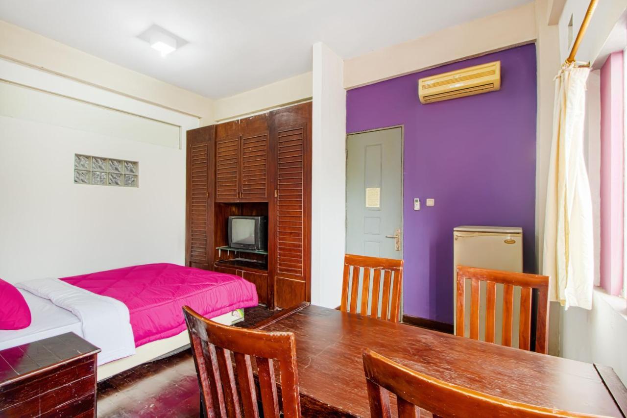 Capital O 90696 Tobana House Bintaro Jacarta Exterior foto