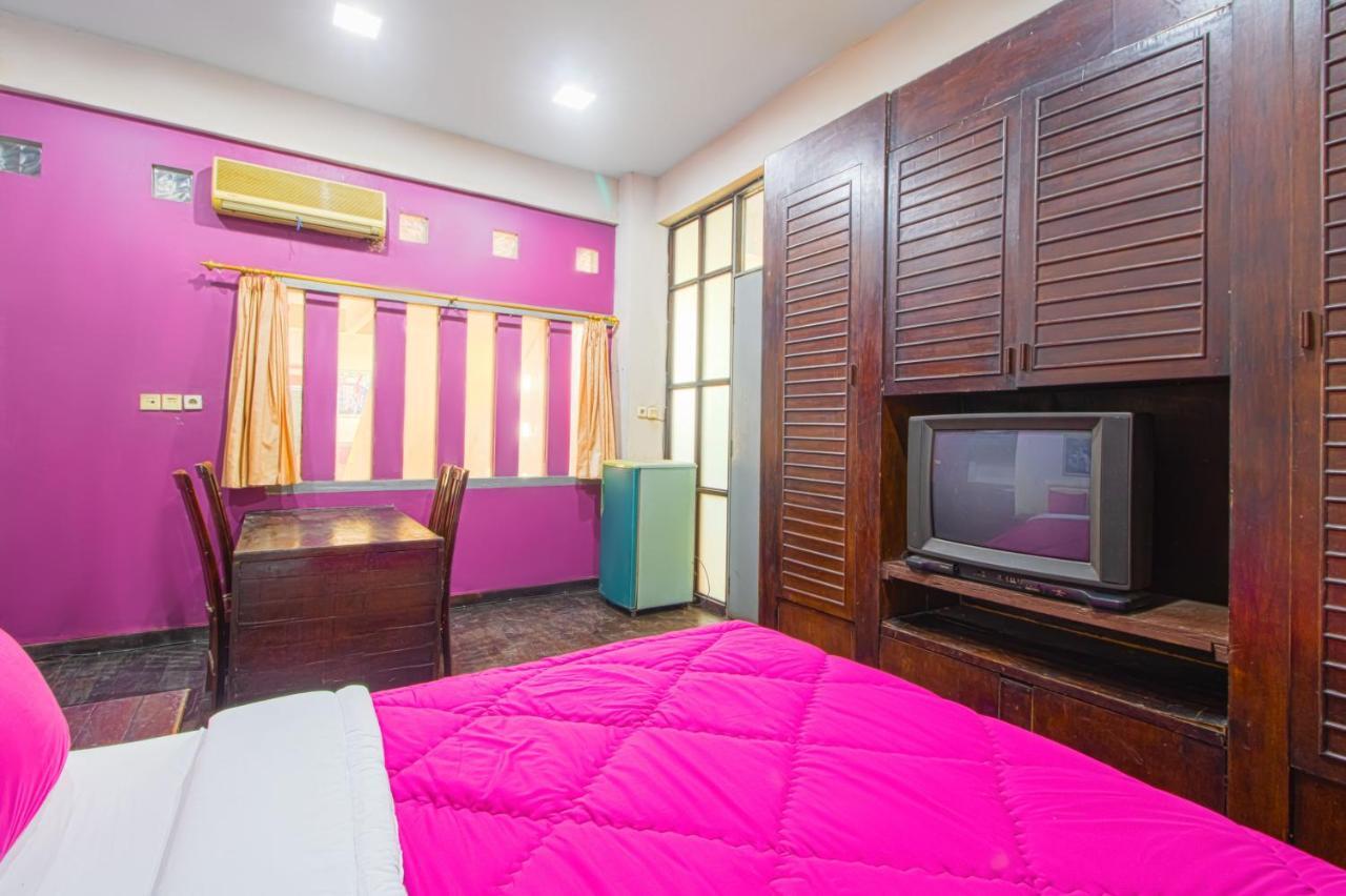 Capital O 90696 Tobana House Bintaro Jacarta Exterior foto